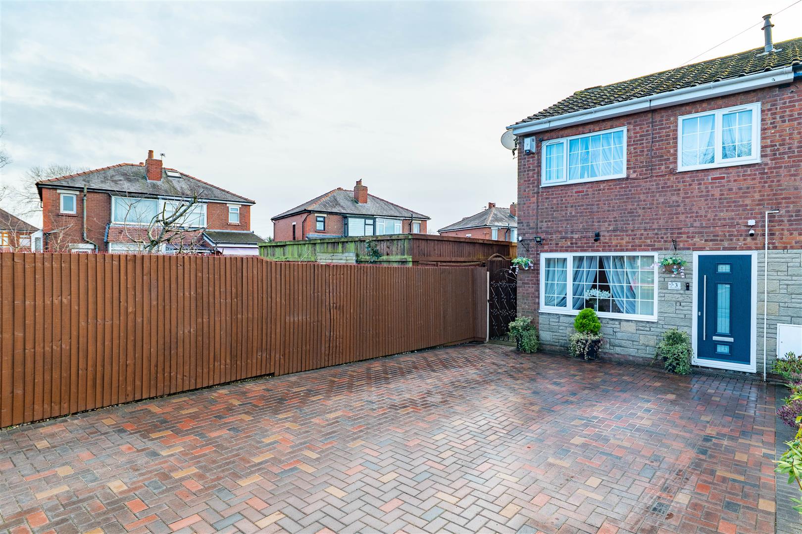Crawford Avenue, Preston